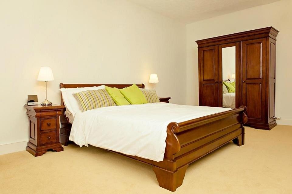Kings Arms Hotel Bicester Eksteriør billede