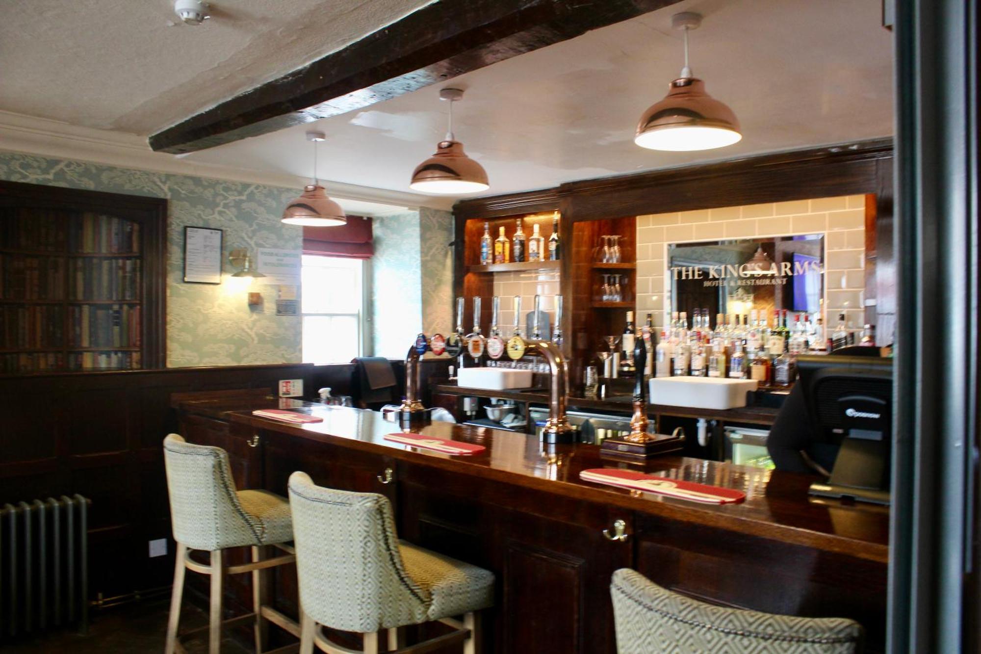 Kings Arms Hotel Bicester Eksteriør billede
